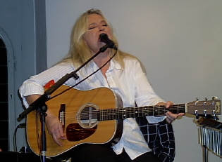 Anne Linnet